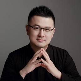 之路：AI时代中高层管理新三支柱【剧本杀】九游会真人游戏第一品牌李翔宇老师《新荣耀(图1)
